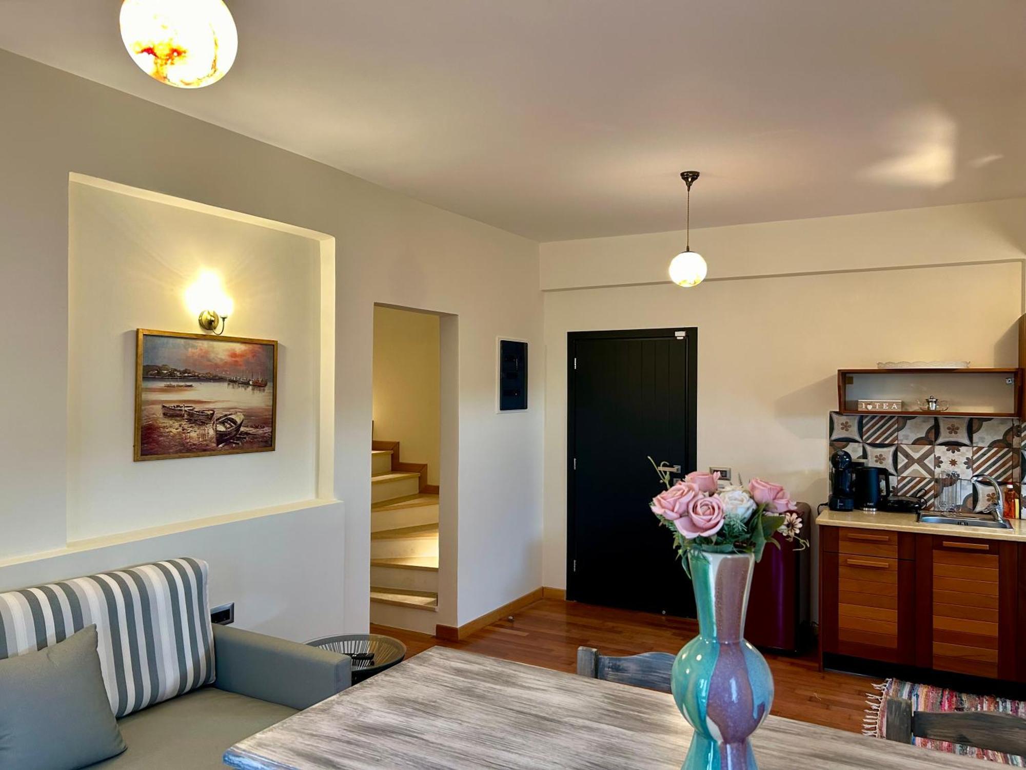 Golden Moments Luxury Stone Villas A Mesaria Zewnętrze zdjęcie