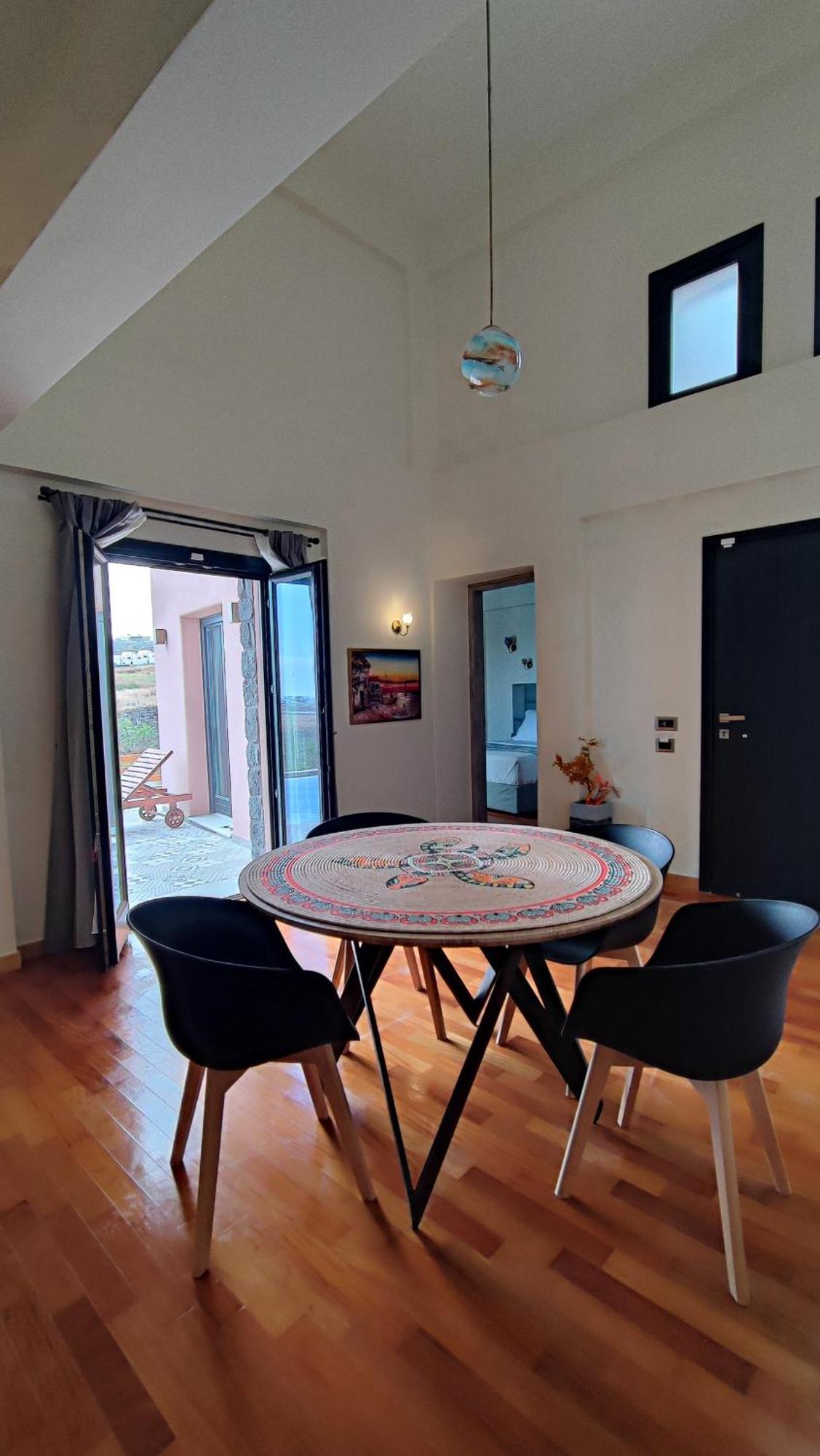 Golden Moments Luxury Stone Villas A Mesaria Pokój zdjęcie
